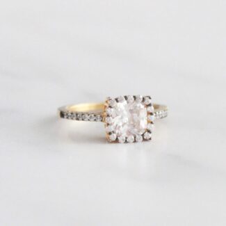 SOLITARIO DE PLATA CON BAÑO DE ORO AMARILLO Y CIRCONES