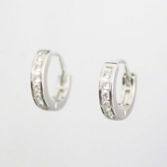 ARGOLLAS DE PLATA CON CIRCONES