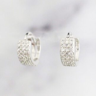 ARGOLLAS DE PLATA CON FILAS DE CIRCONES