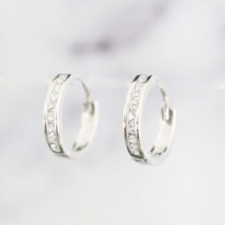 ARGOLLAS DE PLATA FINA CON CIRCONES