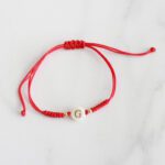 PULSERA HILO ROJO INICIAL "G"