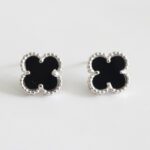 ARETES TRÉBOL NEGRO