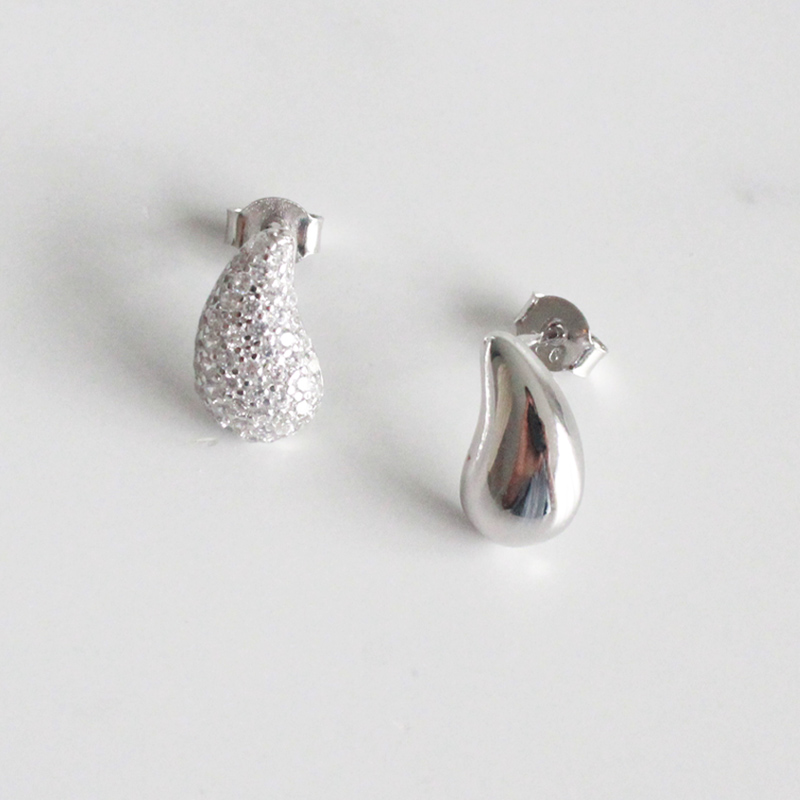 ARETES GOTAS ASTRID