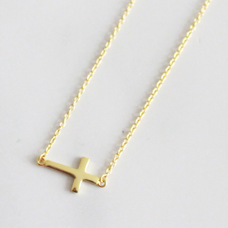 CADENA CRUZ SENCILLA