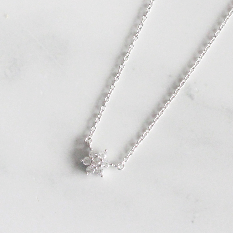 CADENA FLOR MAGNOLIA