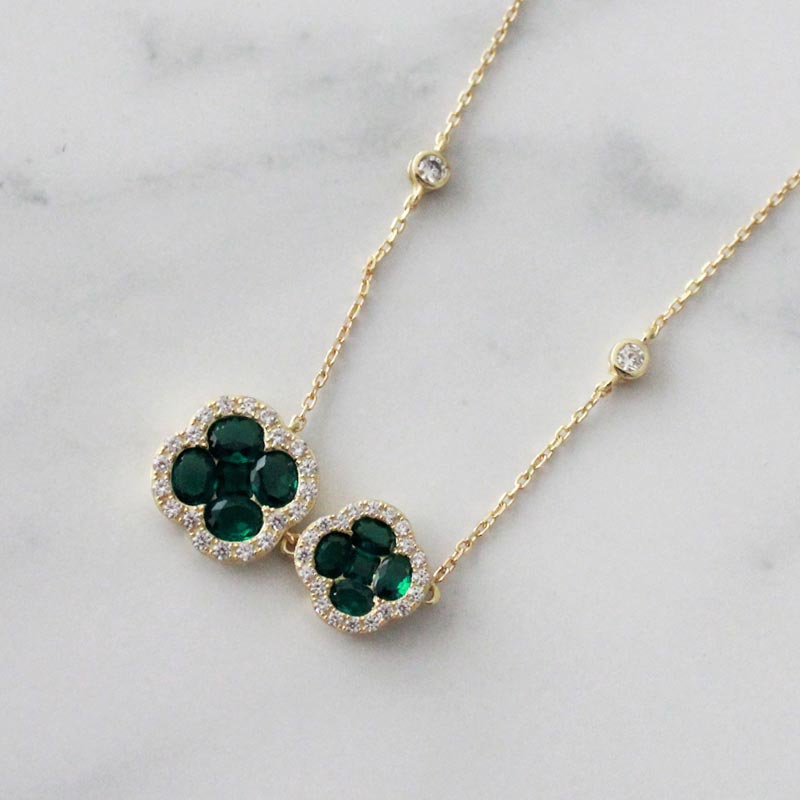 CADENA TRÉBOL CELIA